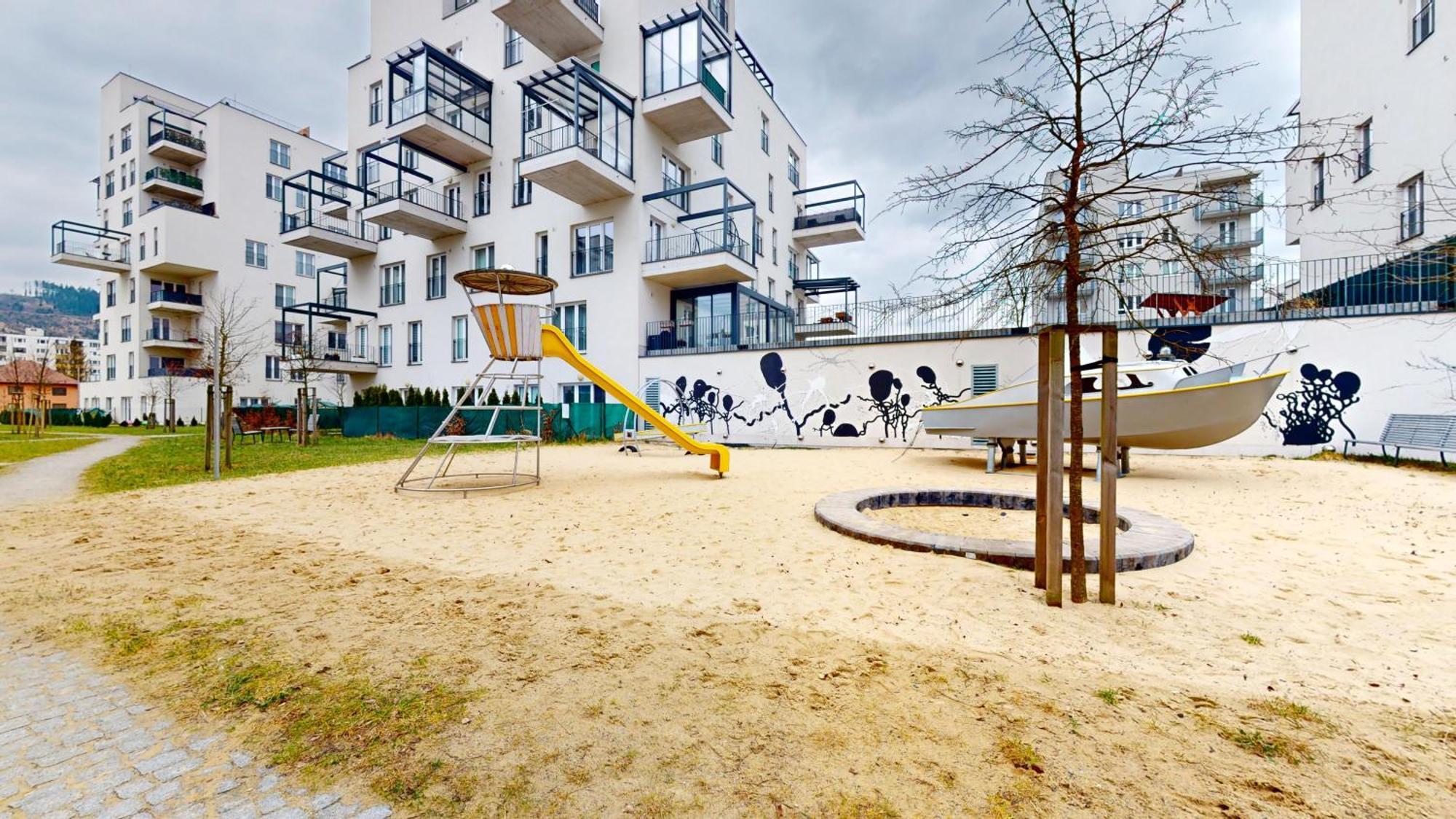 3Unity Apartment Kamence Kysucke Nove Mesto Buitenkant foto